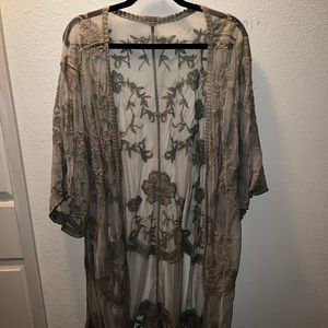 Lace kimono